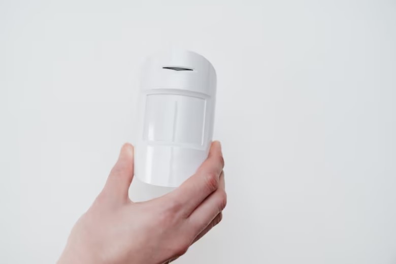 سنسور حرکتی.سنسور و چشمی دزدگیر اماکن